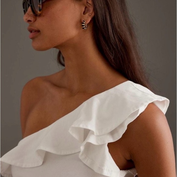 Maeve Ruffle Top - Picture 2 of 4